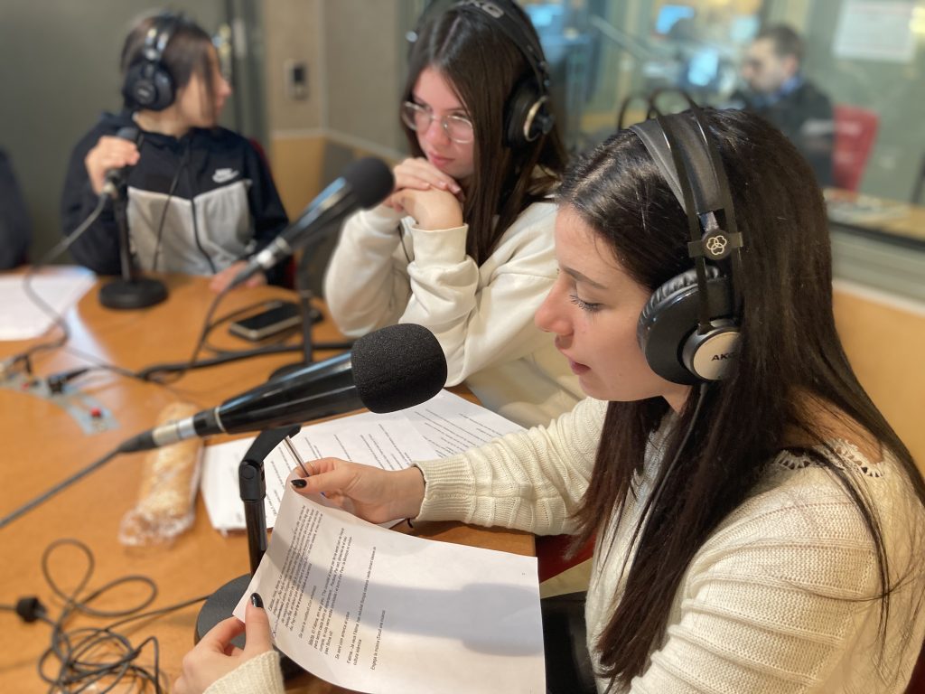 ALUMNES DEL TALLER AMB VEU PRÒPIA